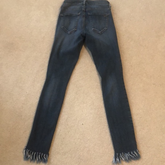 William Rast Jeans - Picture 4 of 5